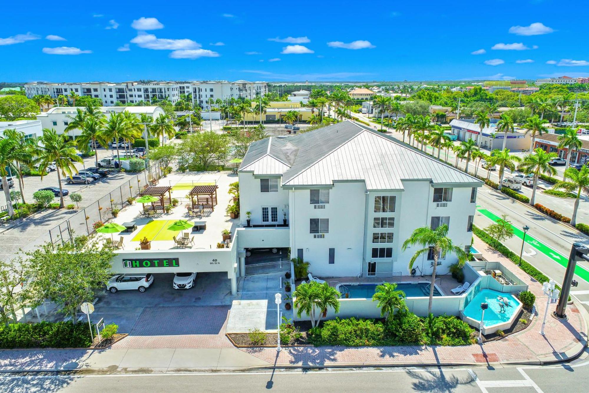Naples Park Central Hotel מראה חיצוני תמונה