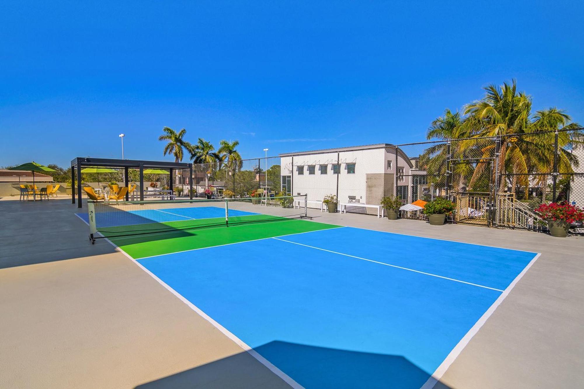 Naples Park Central Hotel מראה חיצוני תמונה