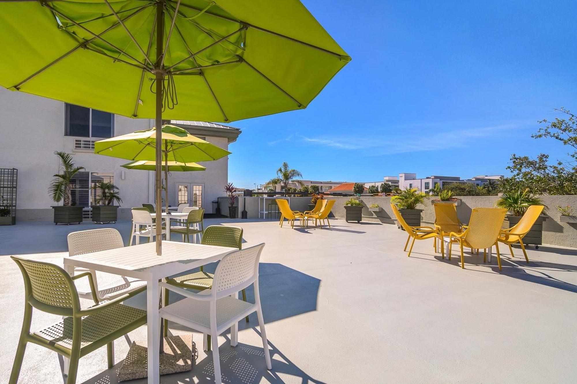 Naples Park Central Hotel מראה חיצוני תמונה