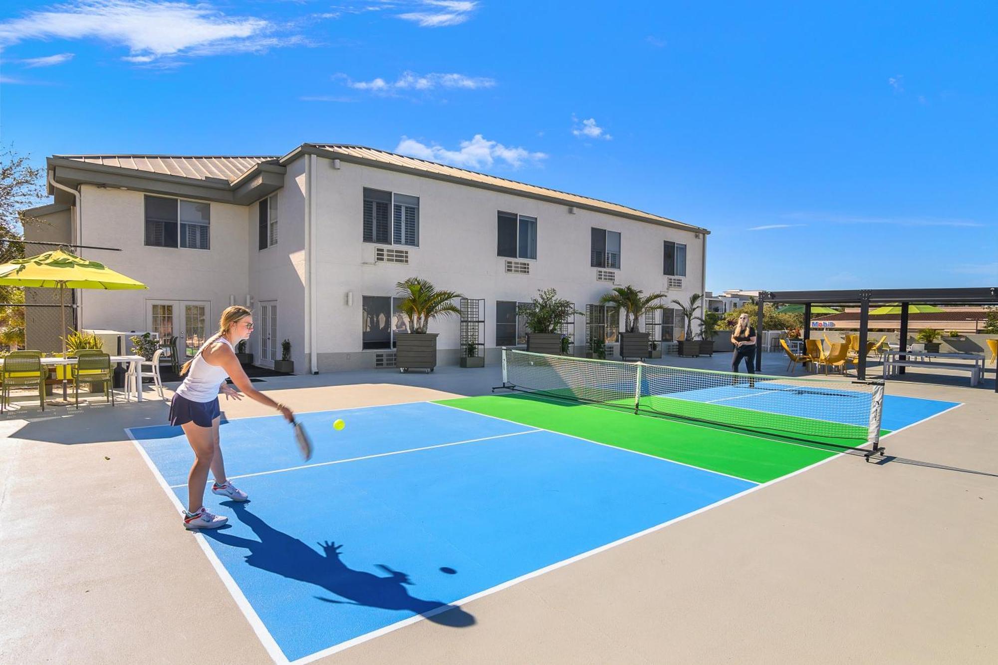 Naples Park Central Hotel מראה חיצוני תמונה