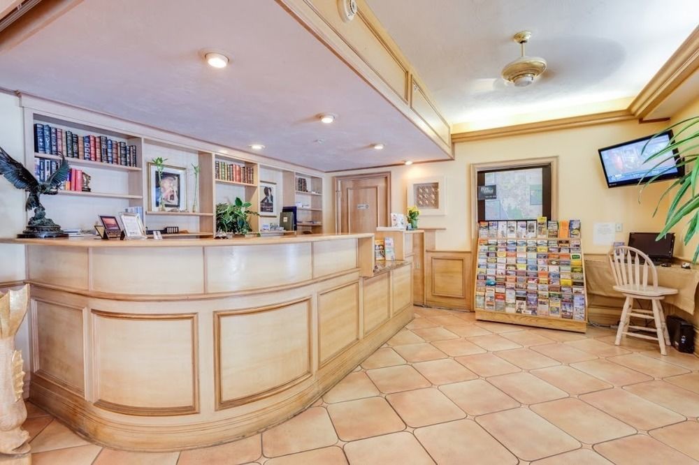 Naples Park Central Hotel מראה חיצוני תמונה