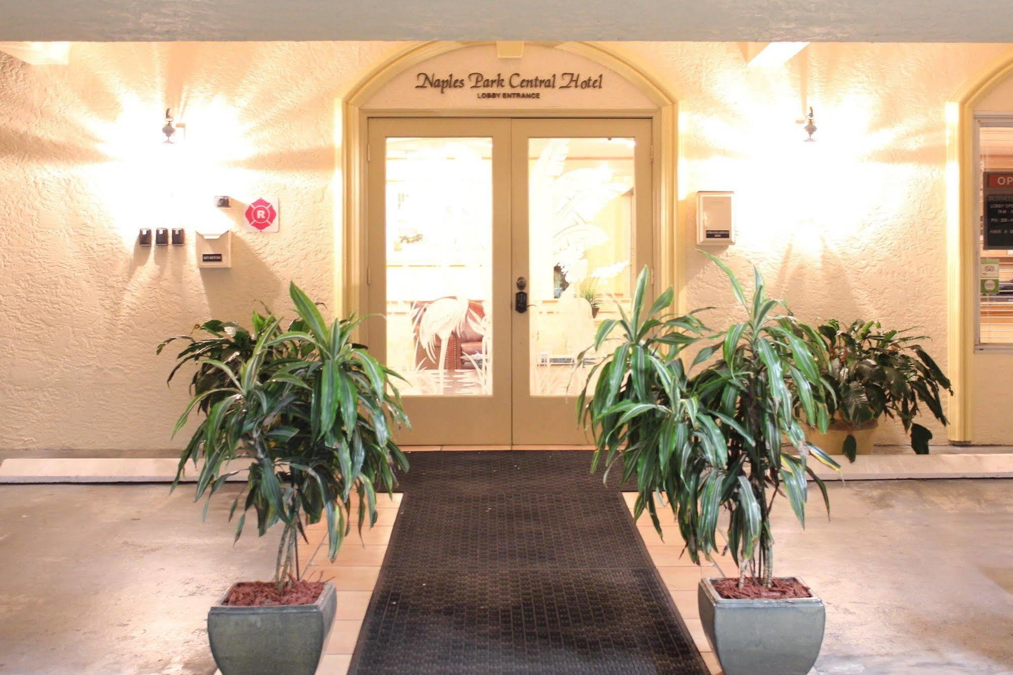 Naples Park Central Hotel מראה חיצוני תמונה